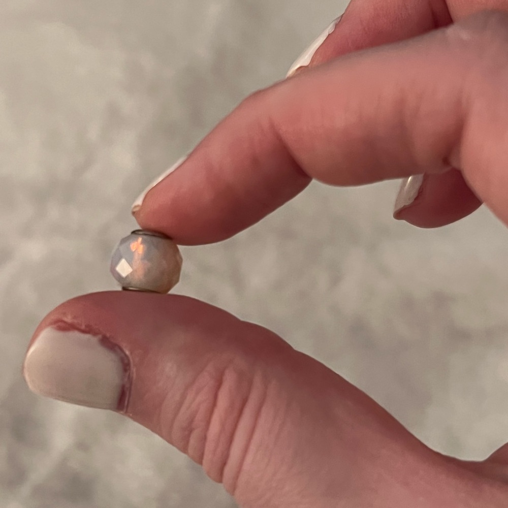 Pandora Essence Friendship Charm